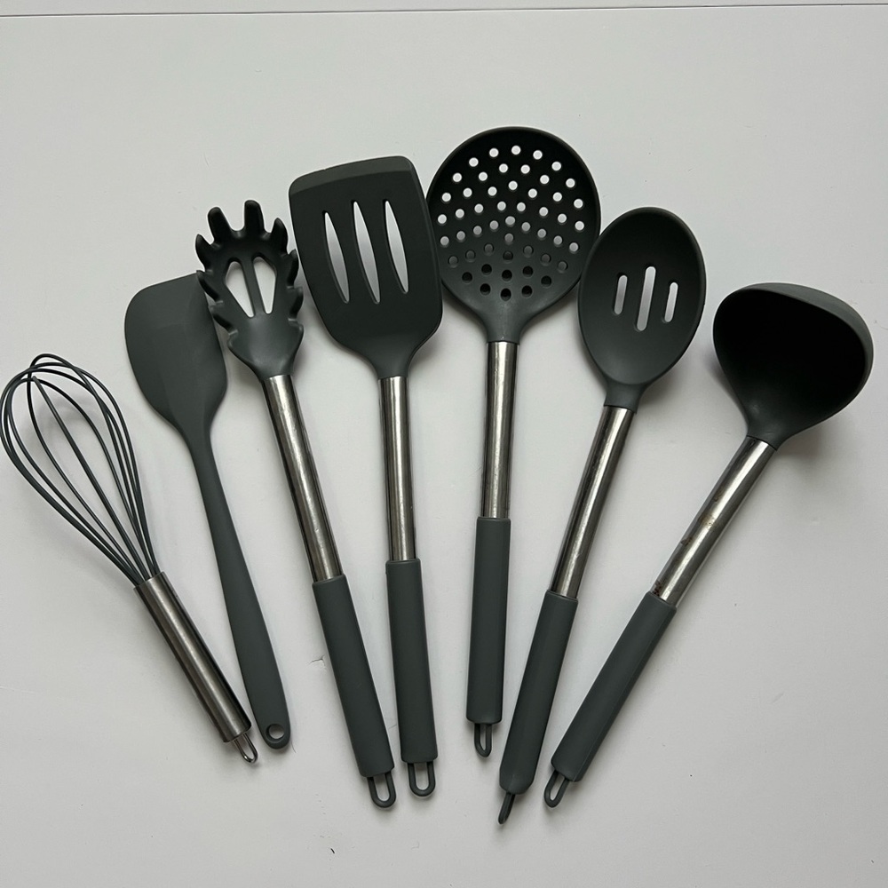 Gray Kitchen Utensil Set